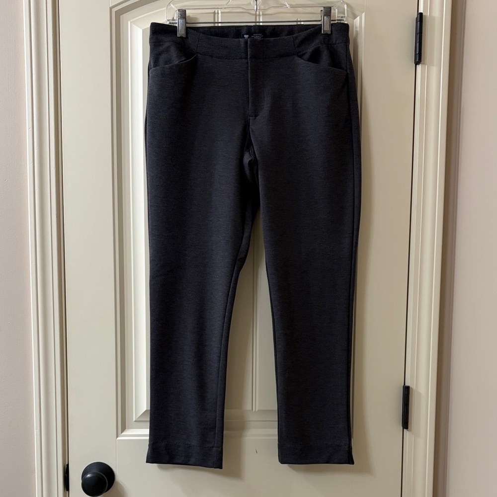 GAP Women’s Slim City Ponte Pants, charcoal color, size 6